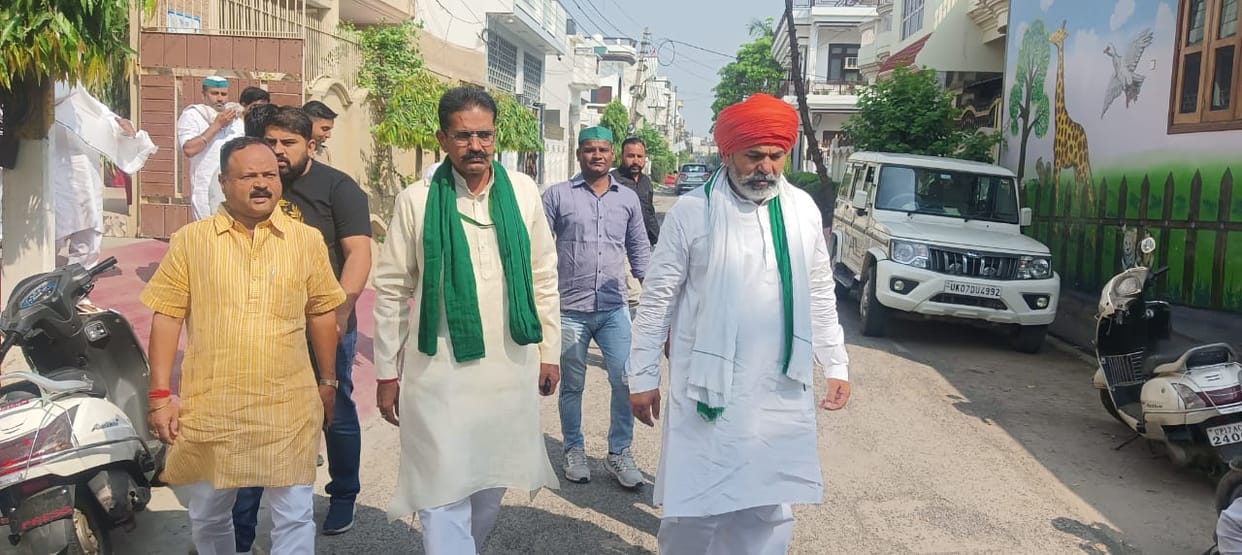 Bhakiyu workers and Khap Chaudhary left from Bhangela and Bywala