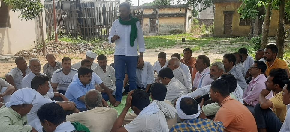 Bhakiyu Tomar demonstrated at Sikheda police station