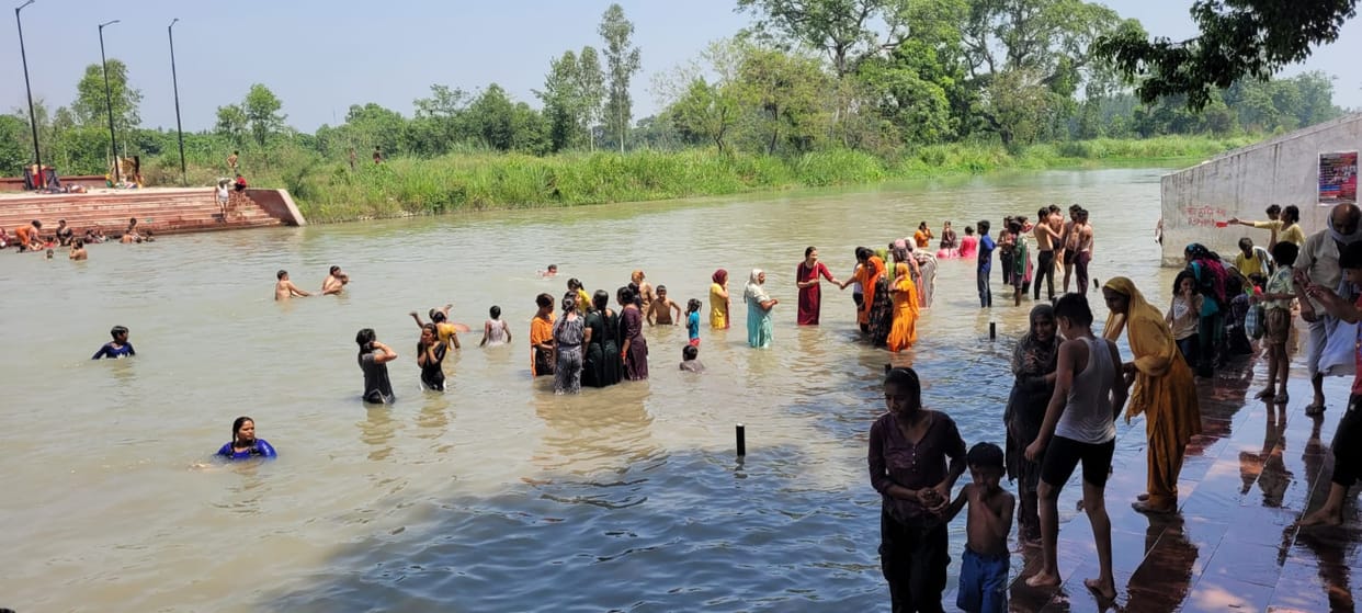 Dip of faith in rivers including Kuakheda Sangam on Ganga Dussehra