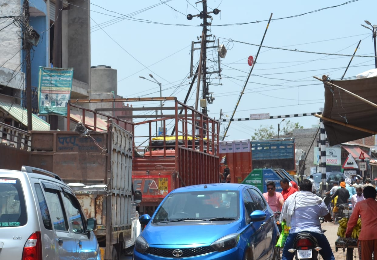 Proposal sent to railway for construction of overbridge at Madhugarhi railway gate