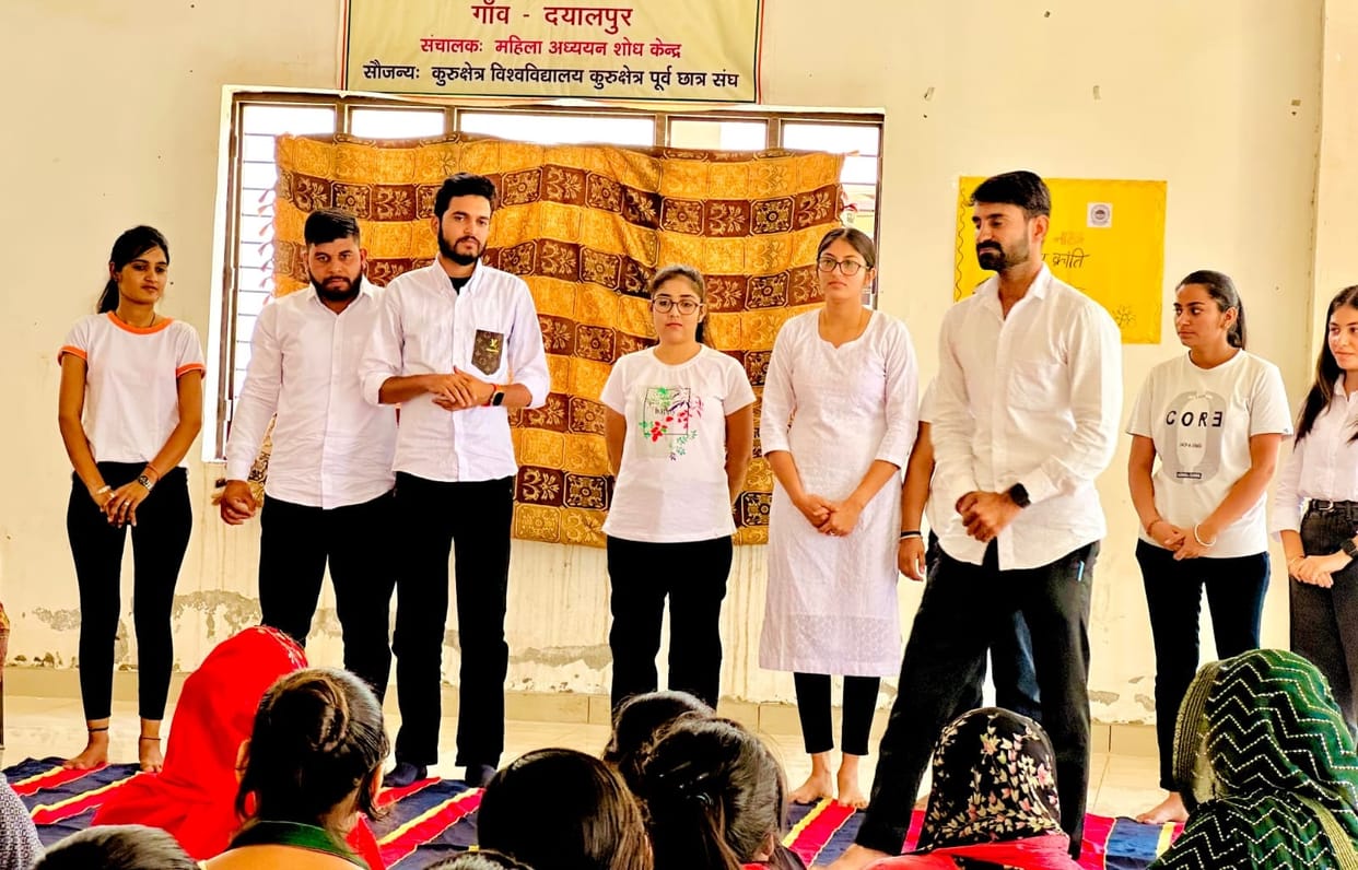 KU students told villagers the benefits of coarse grains