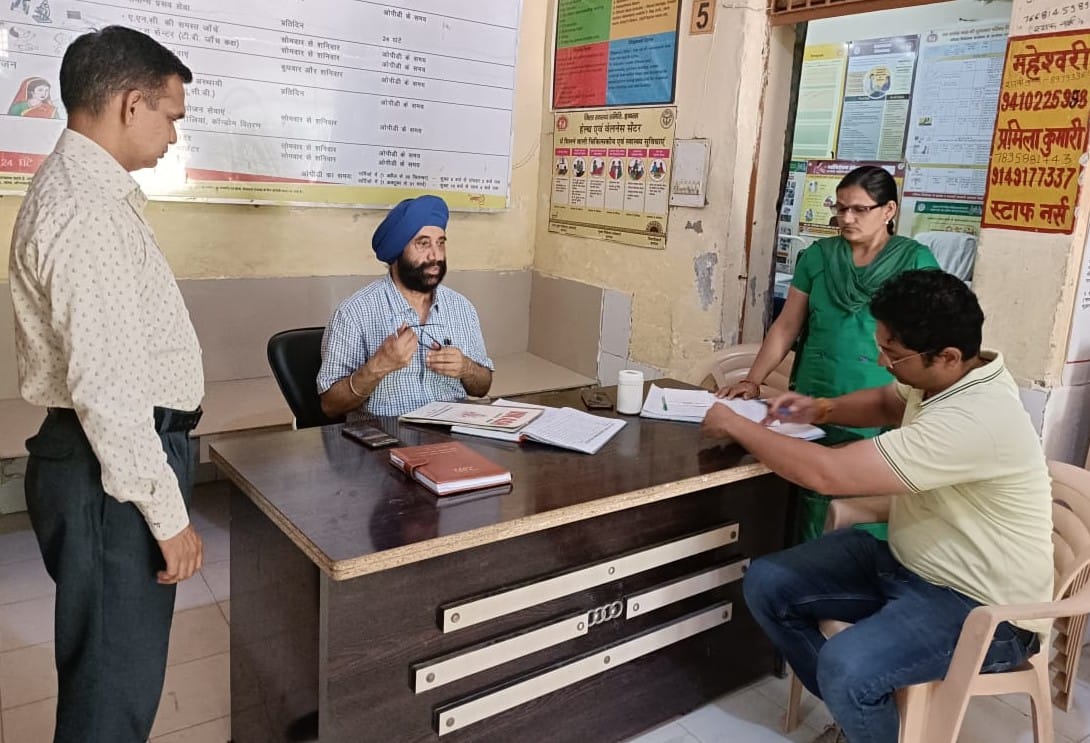 CMO stopped one day salary of medical officer