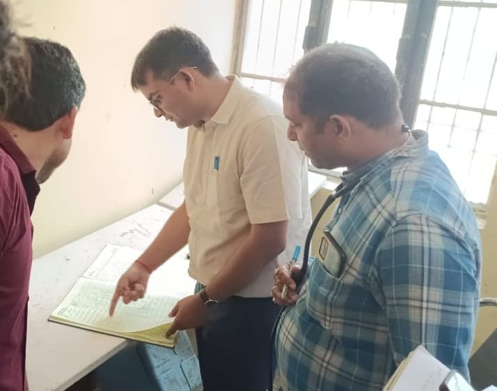 Show cause notice issued to two doctors and pharmacists