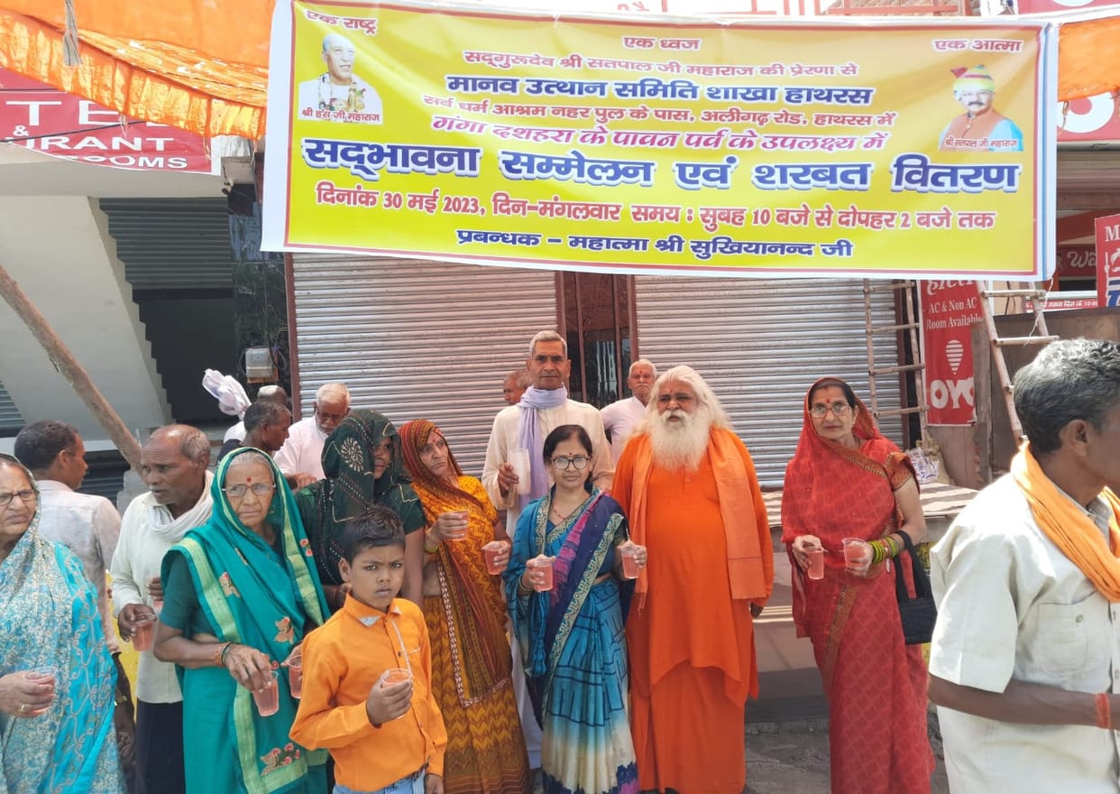 Winds of devotion in the temples on Ganga Dussehra