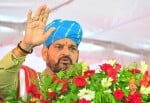 बाराबंकी के महादेवा ऑडिटोरियम में जनसभा को संबोधित करते भाजपा सांसद बृजभूषण शरण सिंह 