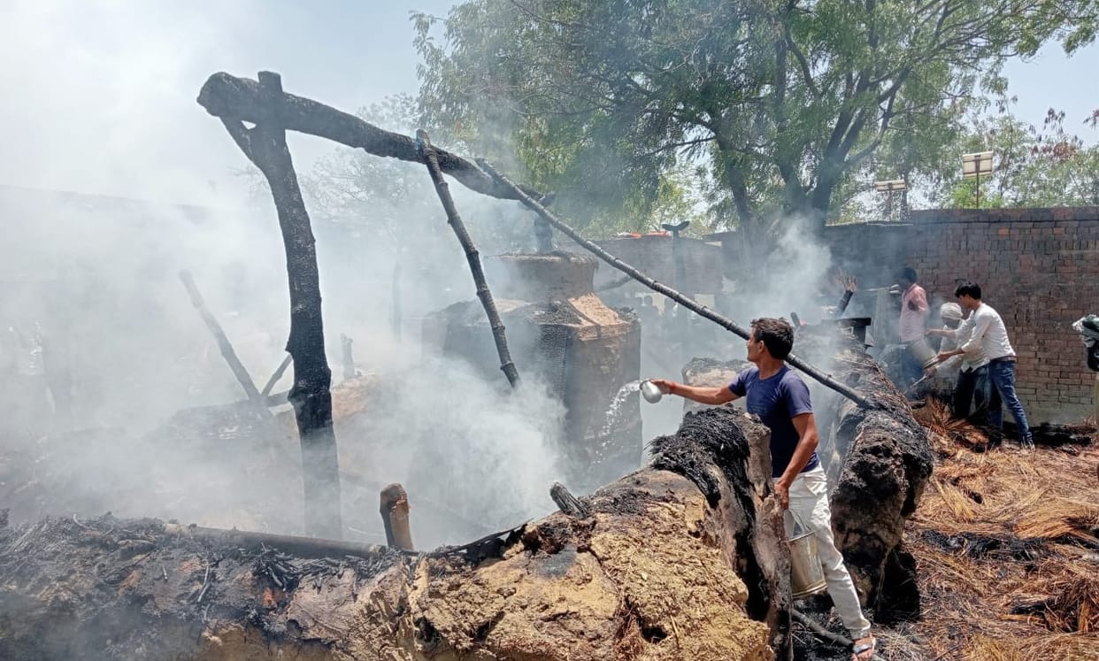Five families destroyed by fire in two villages