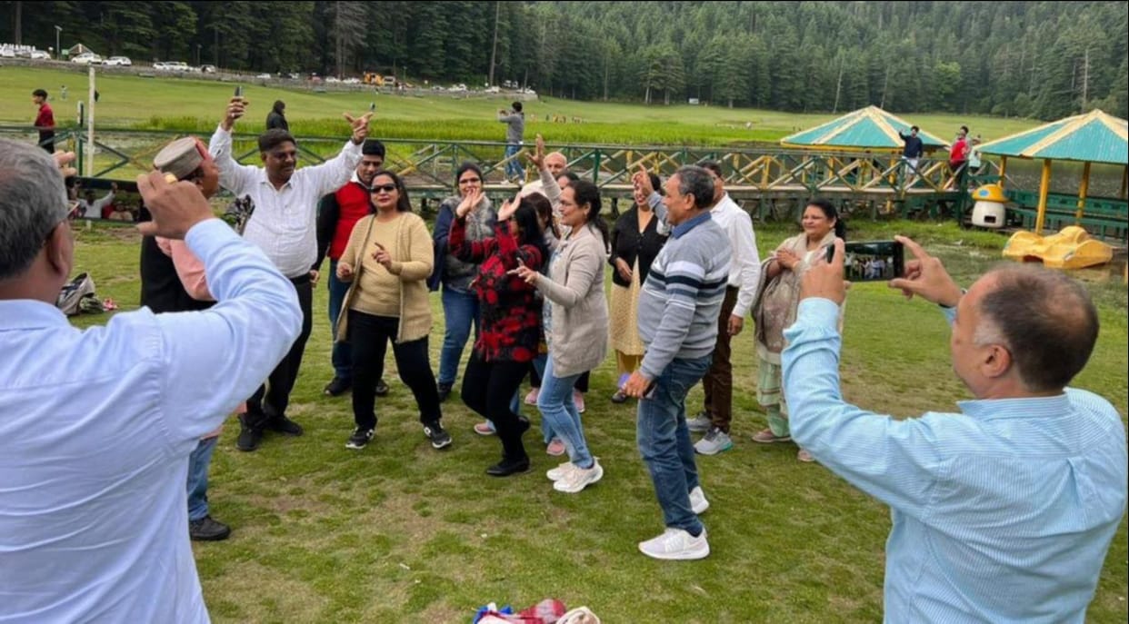 Tourist place Khajjiar buzzed with tourists