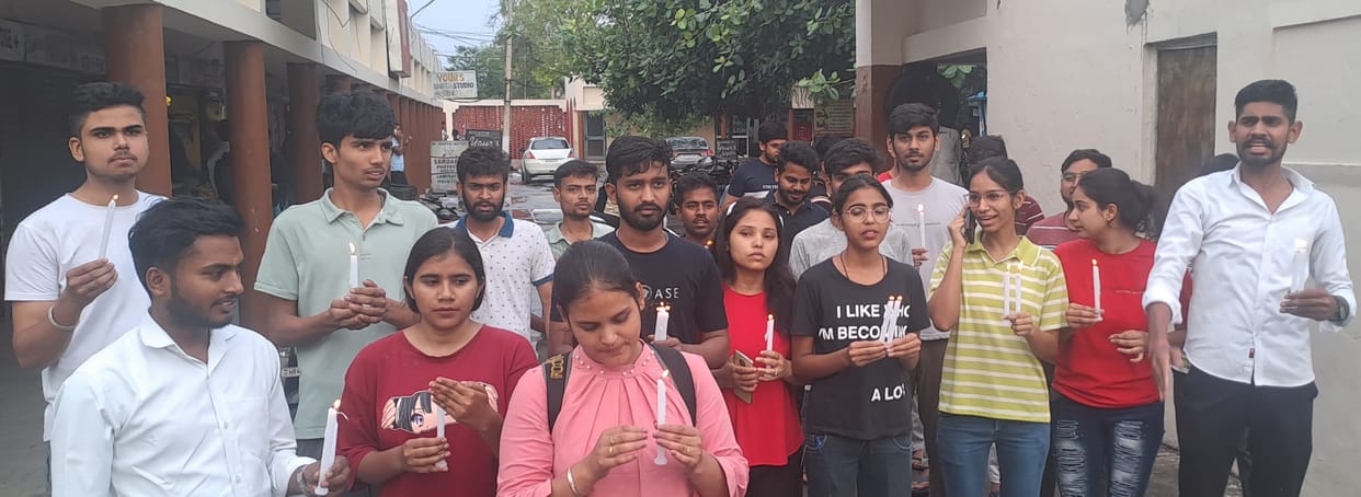Candle march taken out to get justice for Sakshi