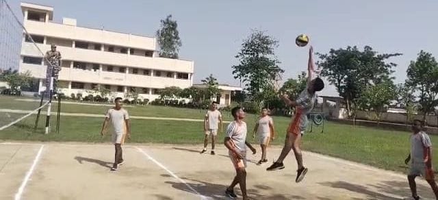 Nepal FPF jawans won the match in volleyball competition