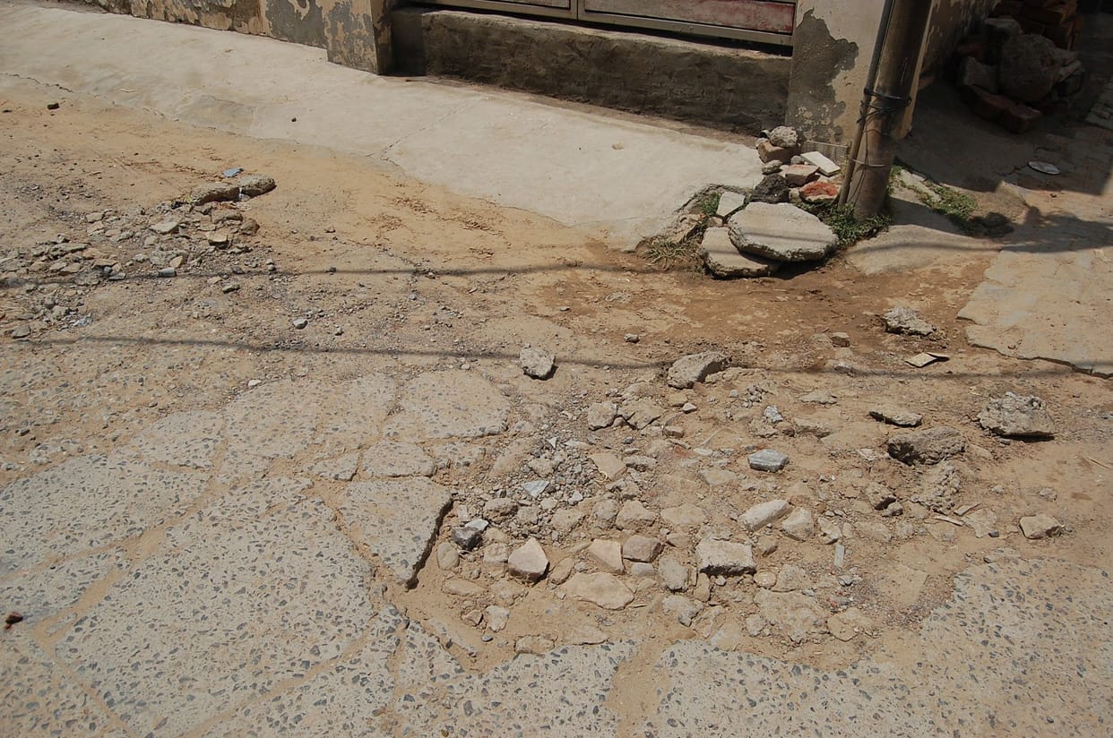 Roads of the city started getting uprooted due to three days of rain, manholes were also sinking