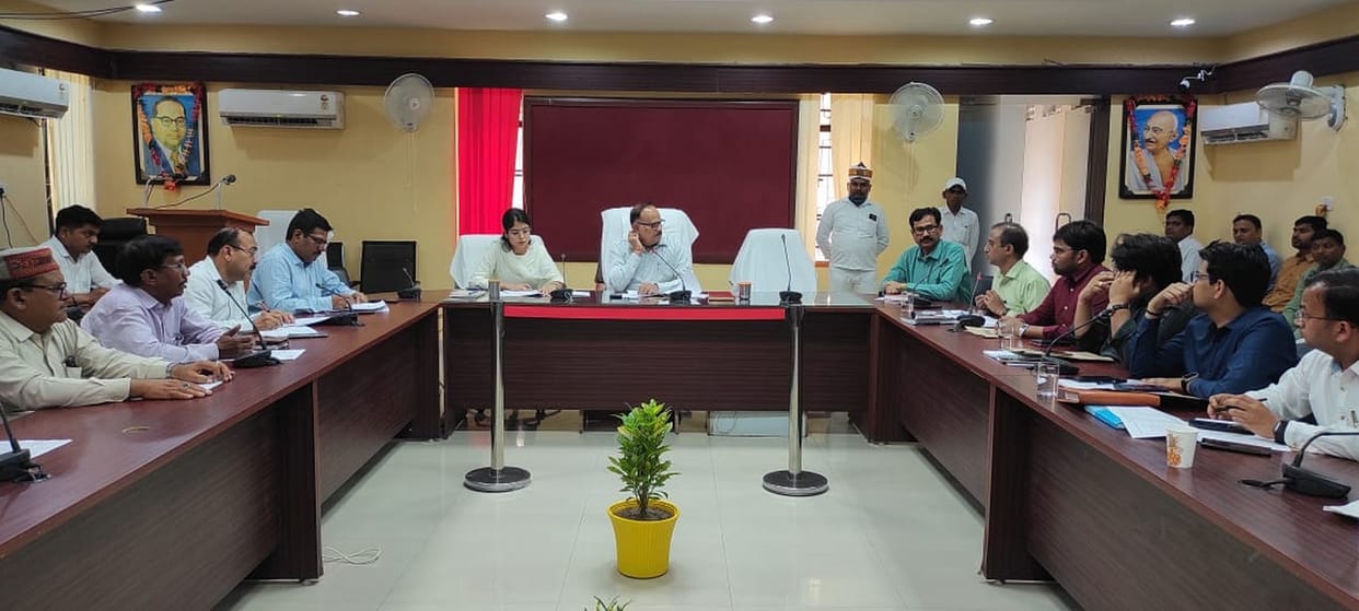 Do not be negligent in giving electricity connection: DM