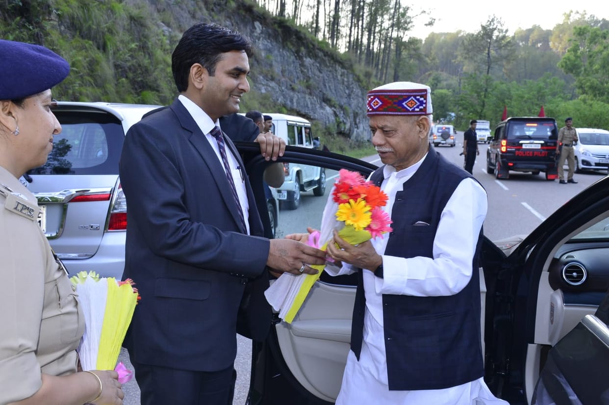 governor in hamirpur