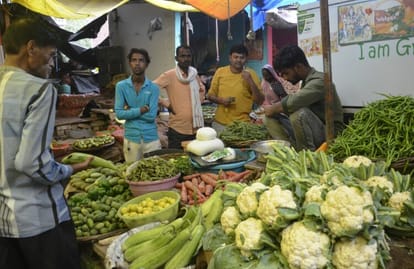 Plenty of seasonal vegetables, prices fall