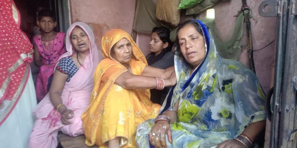 Gas cylinder pipe caught fire, died due to scorching