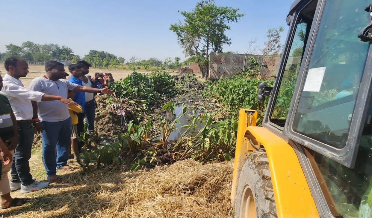 There will be drainage facility in the wards