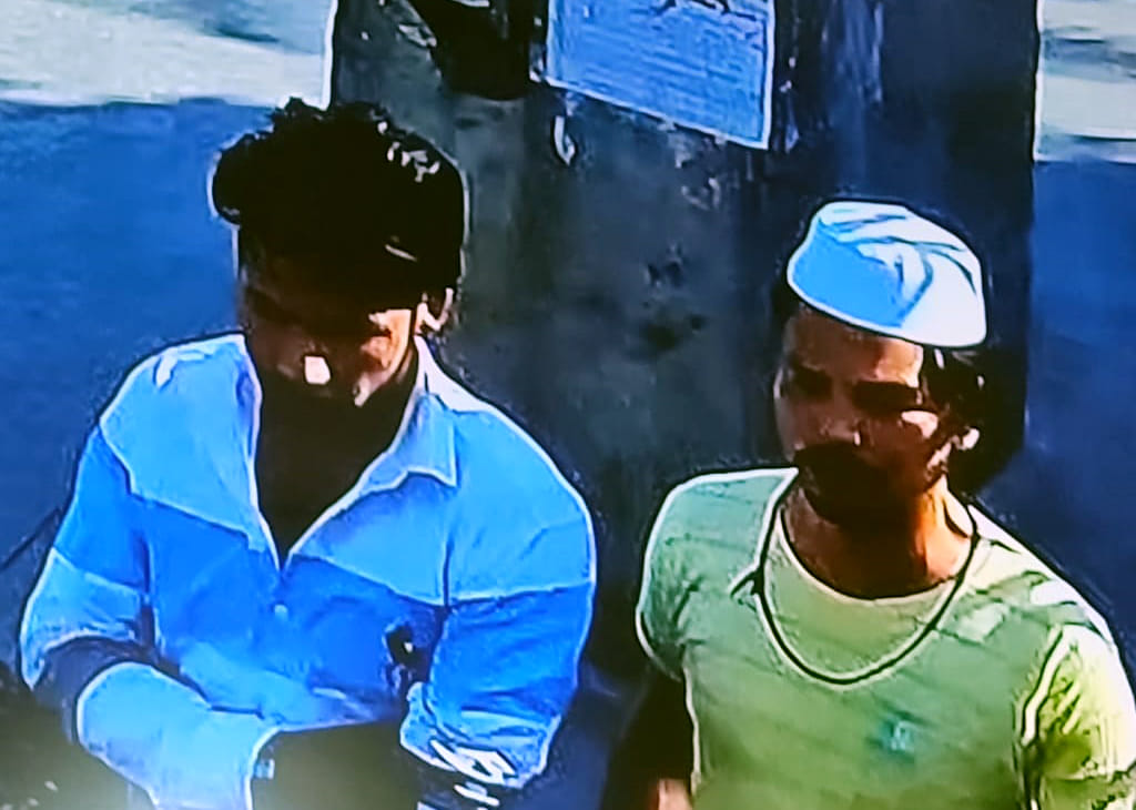 Darul Uloom student's kurta and 10 thousand rupees stolen