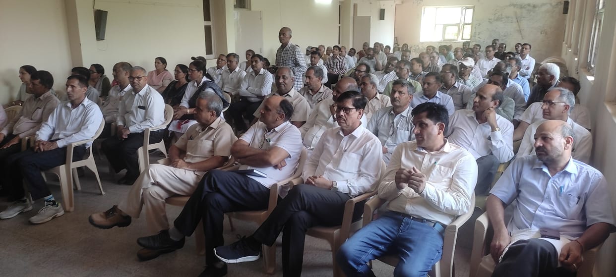 Make training practical: School head: DEO