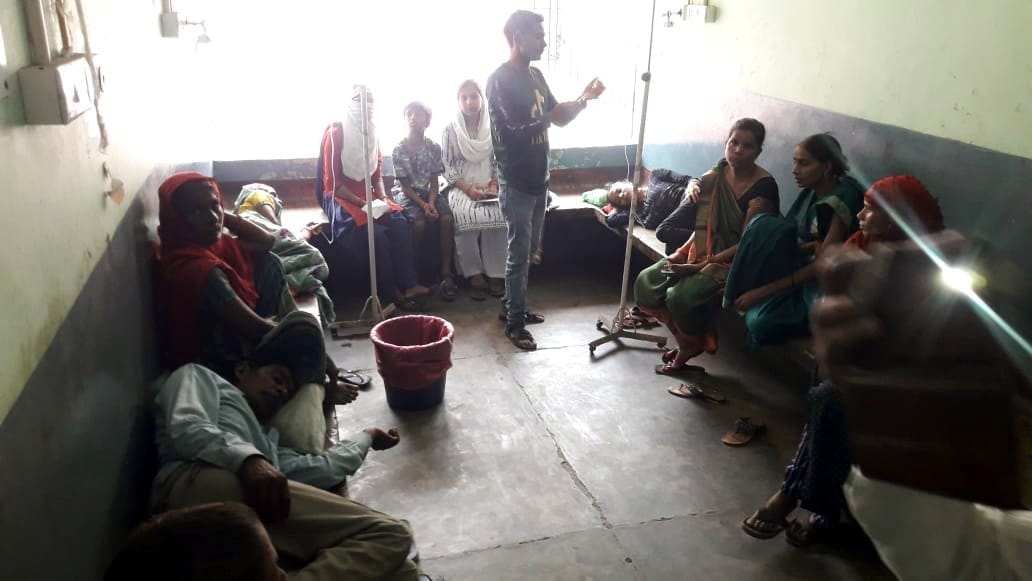 CHC Gola: One rupee prescription, 1000 spent on medicines