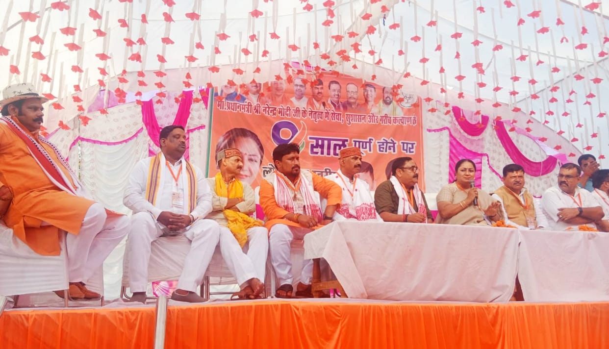 Workers should take the schemes to the public