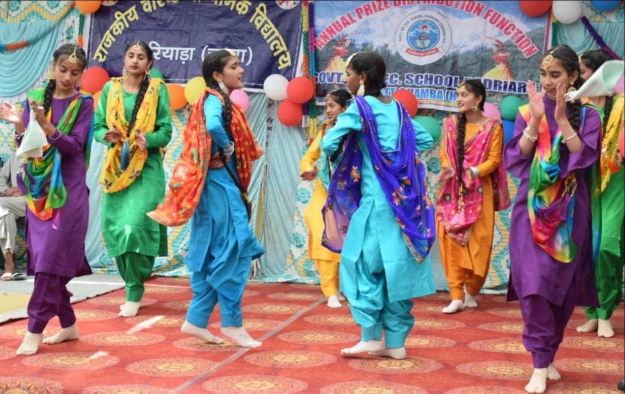 Vis President awarded the meritorious of Dadriyada School