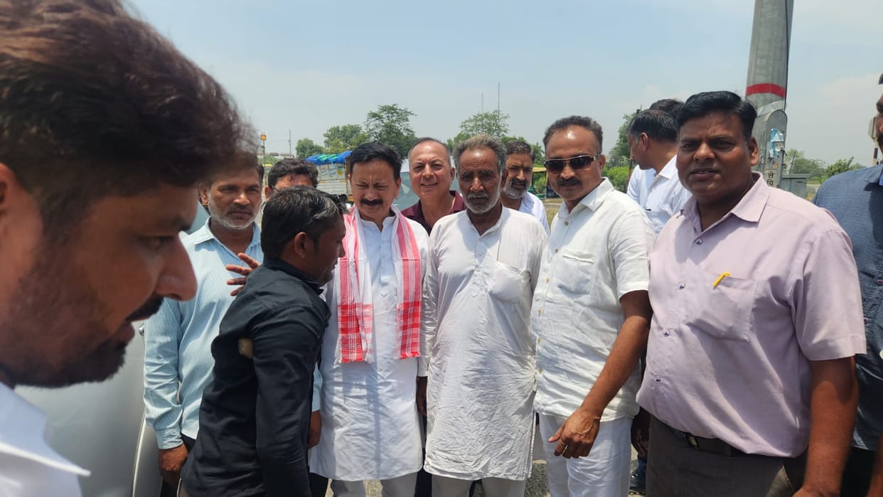 Congress State President Karan Mahara in Usnagar