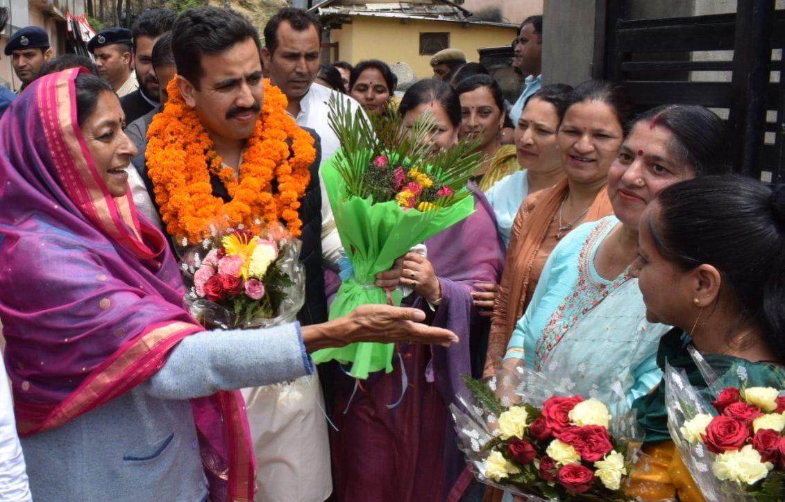 Indoor sports stadium will be built in Padhar: Vikramaditya