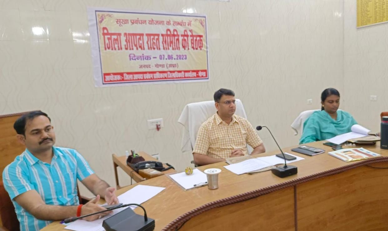 27 flood outposts ready in Gonda, control room operational