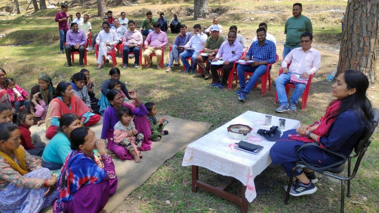 DM reached Kulekh to solve the problems of Vanrajis