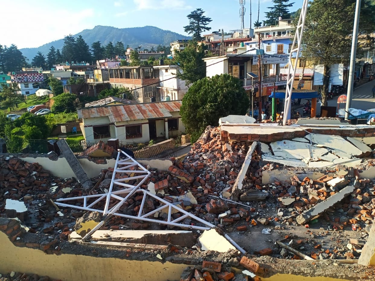 Construction of first parking started in Lohaghat