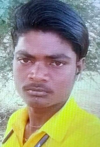 DCM came under the grip of hanging power line, 40 people got a shock, one died