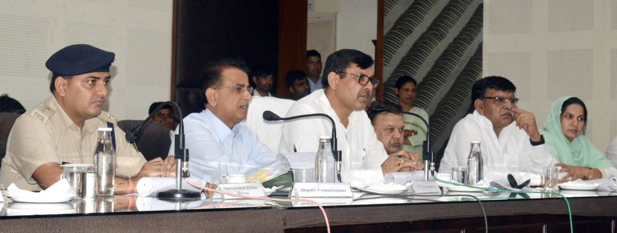 Order for investigation by chargesheeting lawmen in tampering with records by wrongly registering girdawari