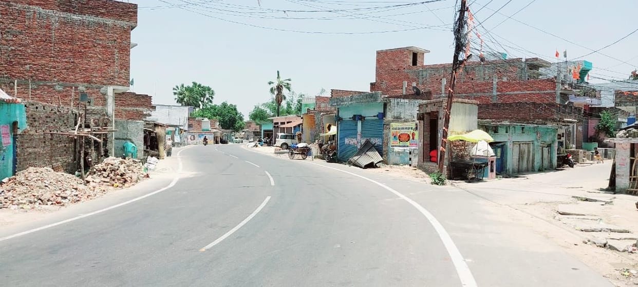 One thousand crore rupees will be spent on the construction of 57 km stretch of Ramjanaki road.