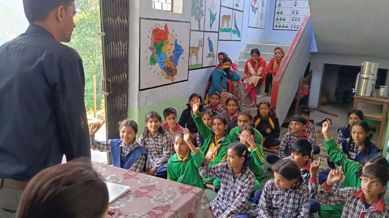 Health department team did counseling in Lintheuda Vidyalaya