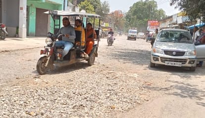 Ramlila road pit filling work started