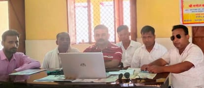 Registration of entrepreneurs was done by setting up a camp in Shekhupur Gram Panchayat