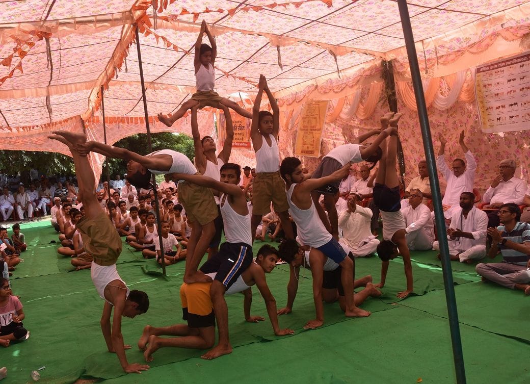 Agriculture Minister JP Dalal arrived in village Juan Gurukul, colorful program