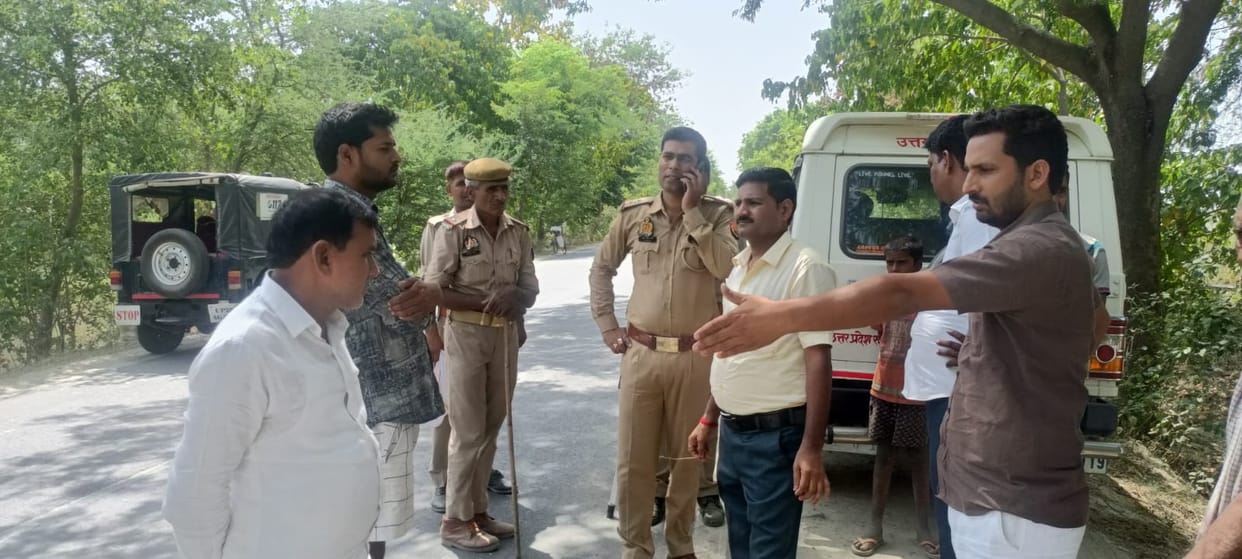 Villagers angry with illegal sand mining on the banks of Saryu river plowed the way with tractor