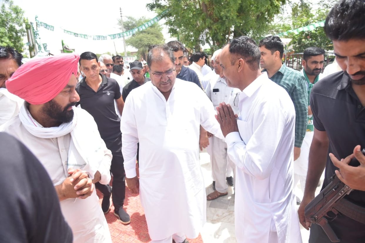 Change is necessary to get rid of the government of lies and loot: Abhay