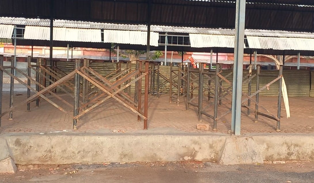 Contenders started running to get tickets in Lok Sabha elections