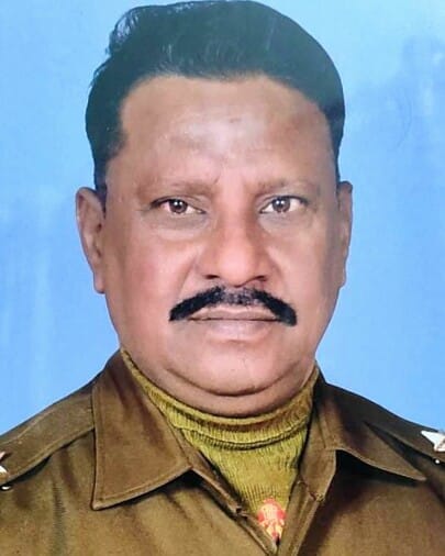 Bike collided with dumper, inspector died