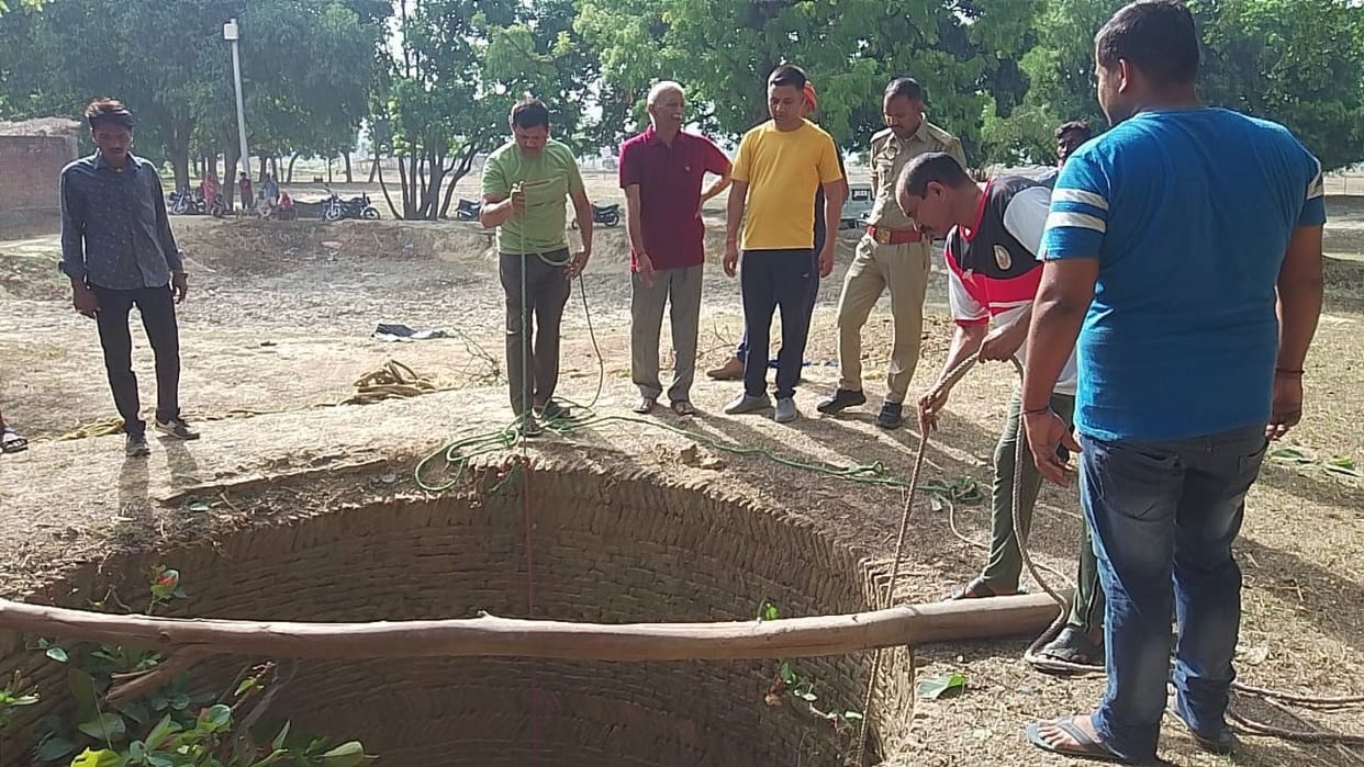 Married woman jumps into well after quarrel with husband, dies