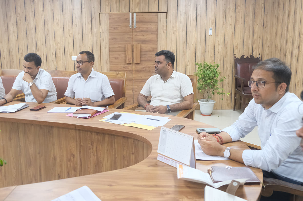 Action will be taken on negligence in cleaning drains: Municipal Commissioner