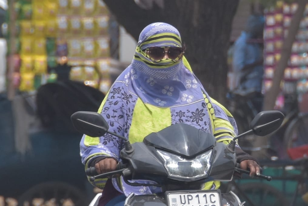 scorching sun and hot roads scorching body