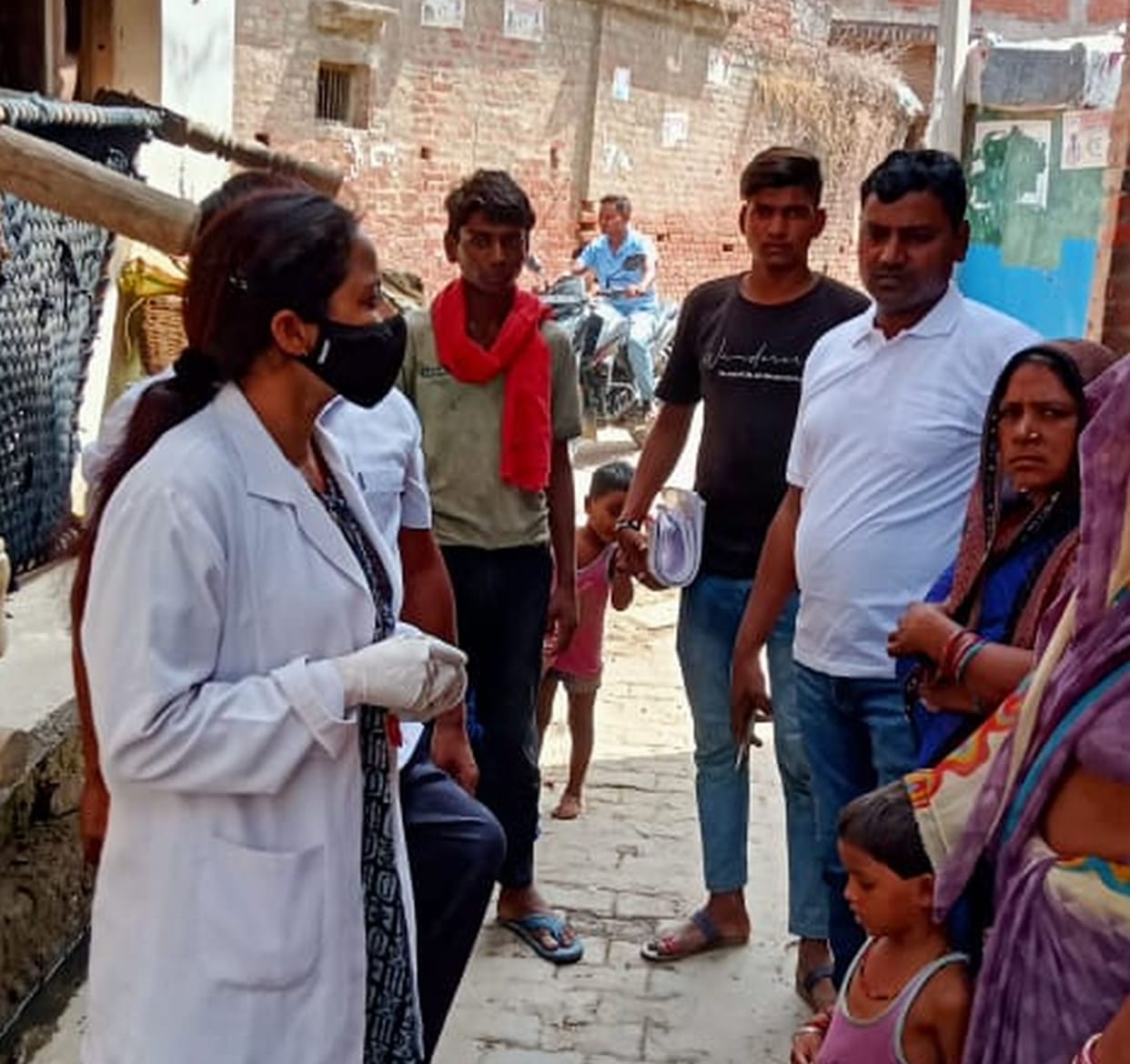 12 ill with chickenpox in Jais