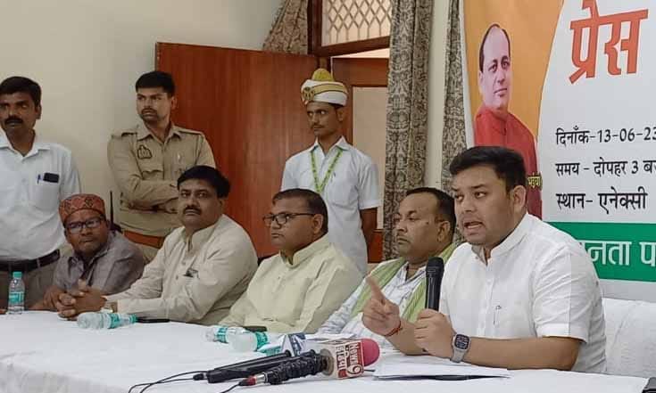 Some big projects will be established soon in Atrauli: Sandeep