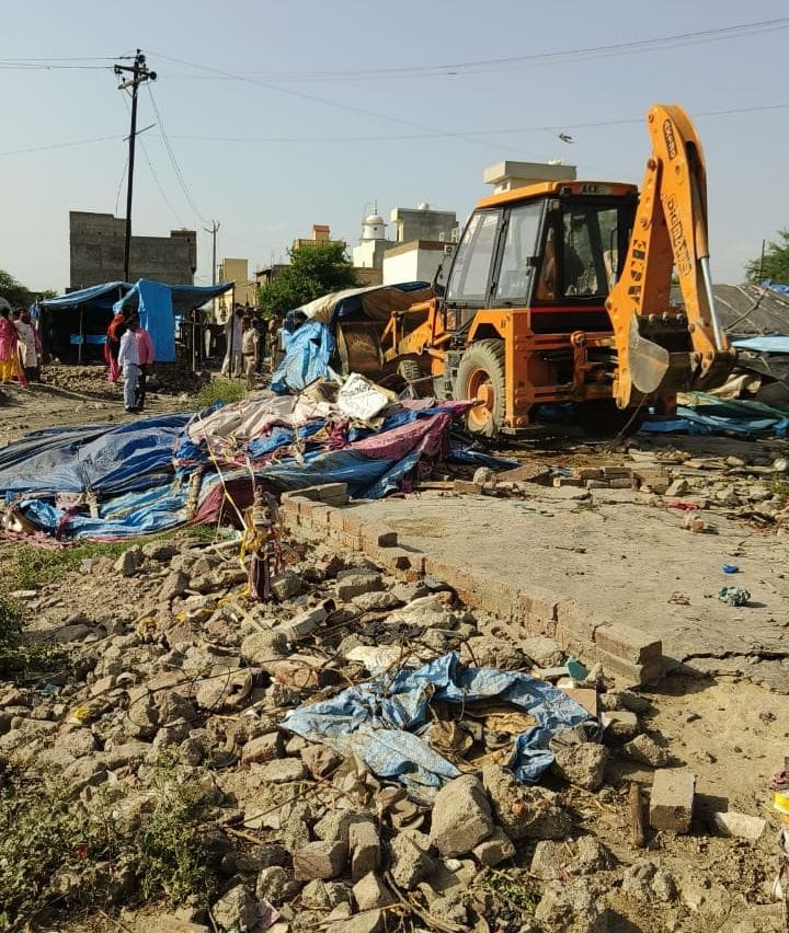 Corporation released possession of 115 acres of land, people protested