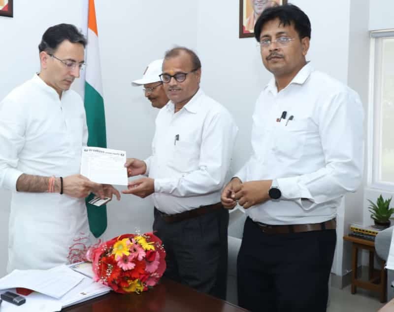 Lawyers raised demand to include 105 villages of Madnapur-Kant in Jalalabad