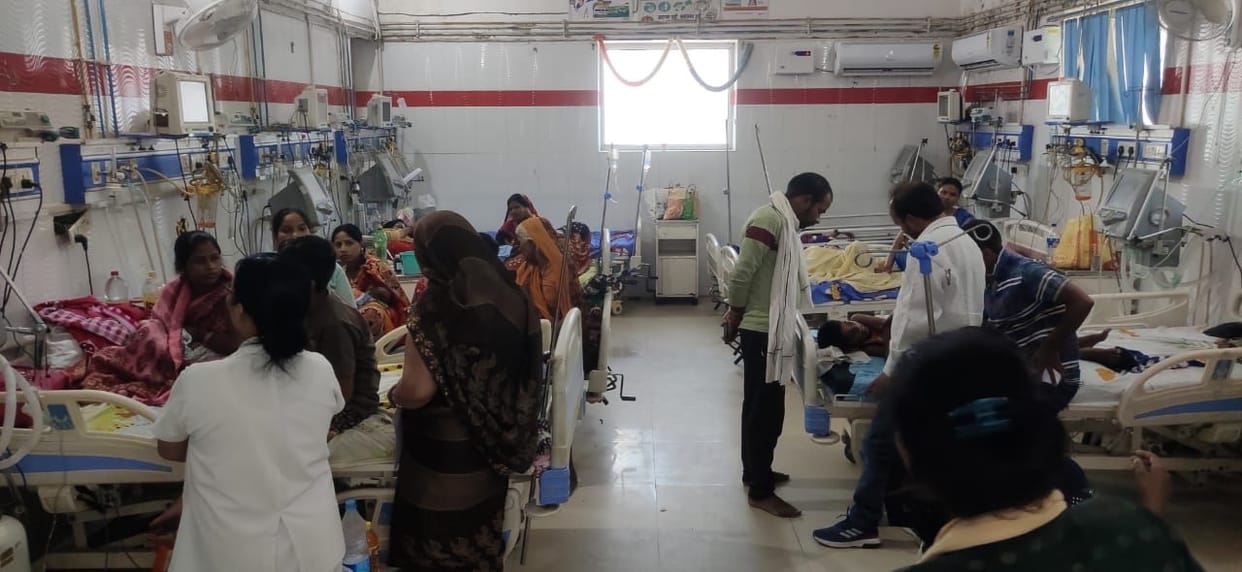 Children suffering from vomiting and diarrhea, 35 beds, 50 admitted