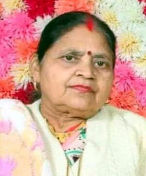 Woman dies after falling down stairs