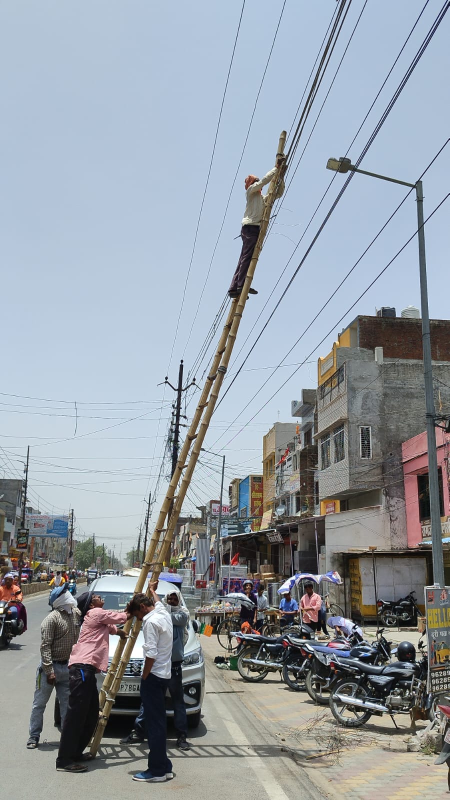 When the sun was hot, the electricity also betrayed
